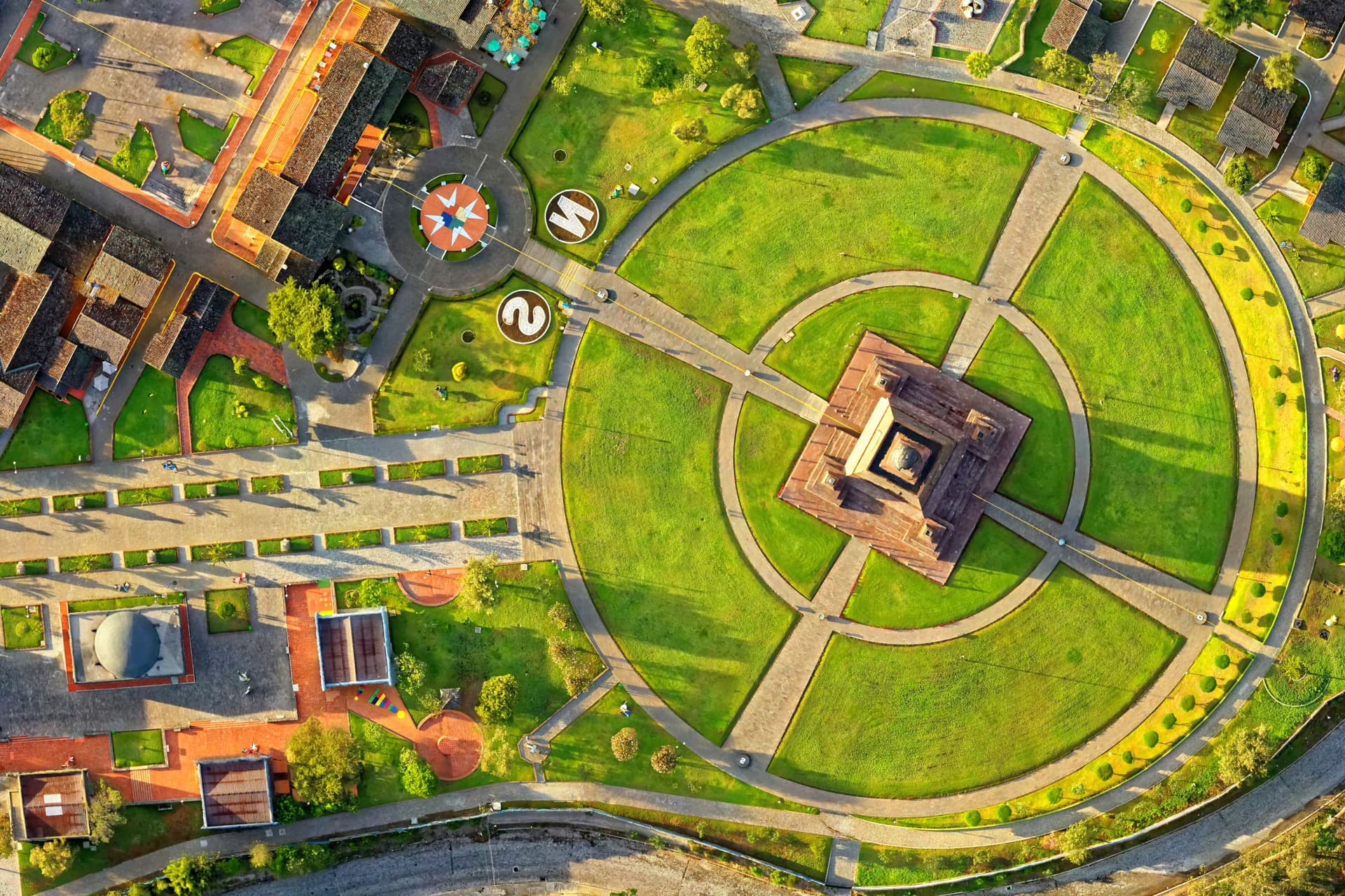 ¿Por qué visitar la Mitad del Mundo?